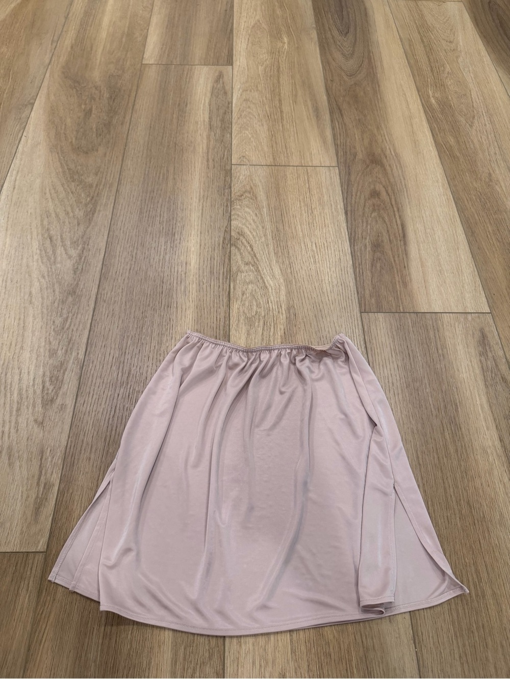 Vassarette Women's beige Pull-On Skirt